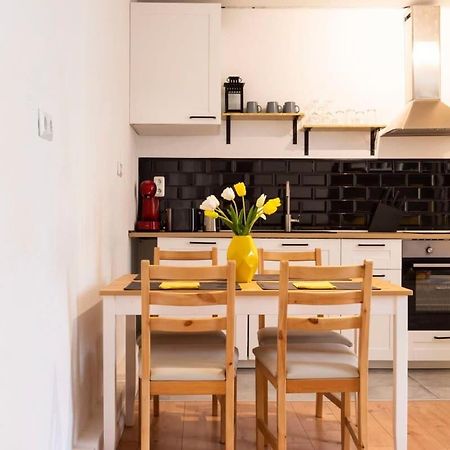 2 Bedroom In Great Location In Kreuzberg ベルリン エクステリア 写真
