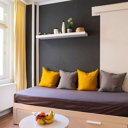 2 Bedroom In Great Location In Kreuzberg ベルリン エクステリア 写真